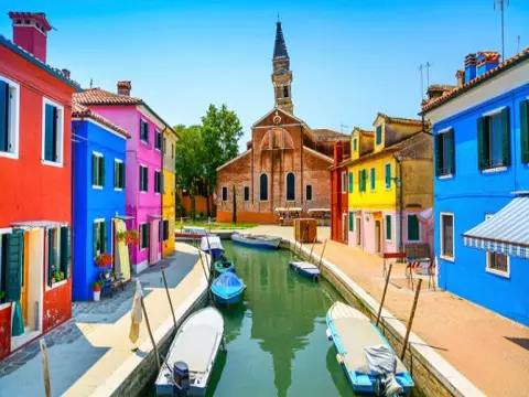 What to see in the island of Burano