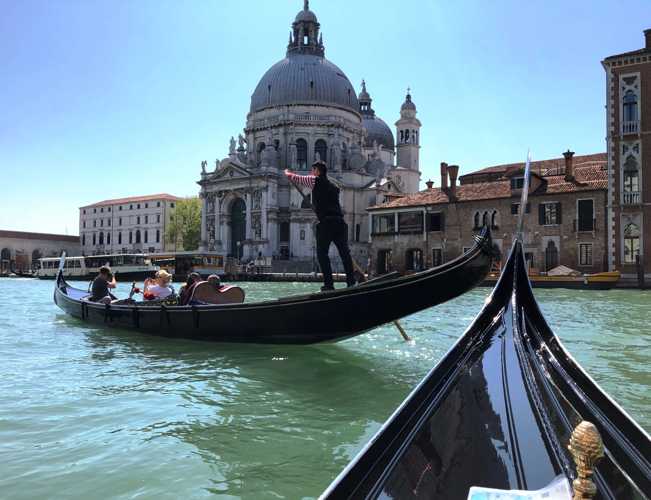 Walking Tour of Venice and Shared Gondola Ride