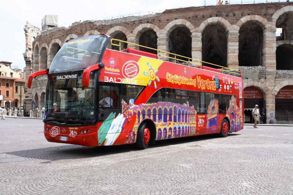 city bus tours verona