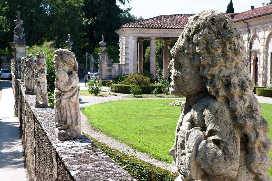Villa Valmarana ai Nani in Vicenza - Tickets Online