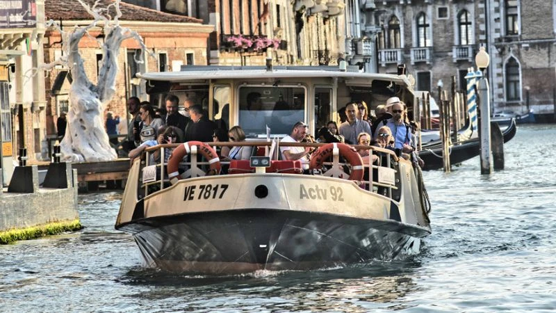 Venice Vaporetto Line 2 ACTV- Venezia Help - tickets, timetables